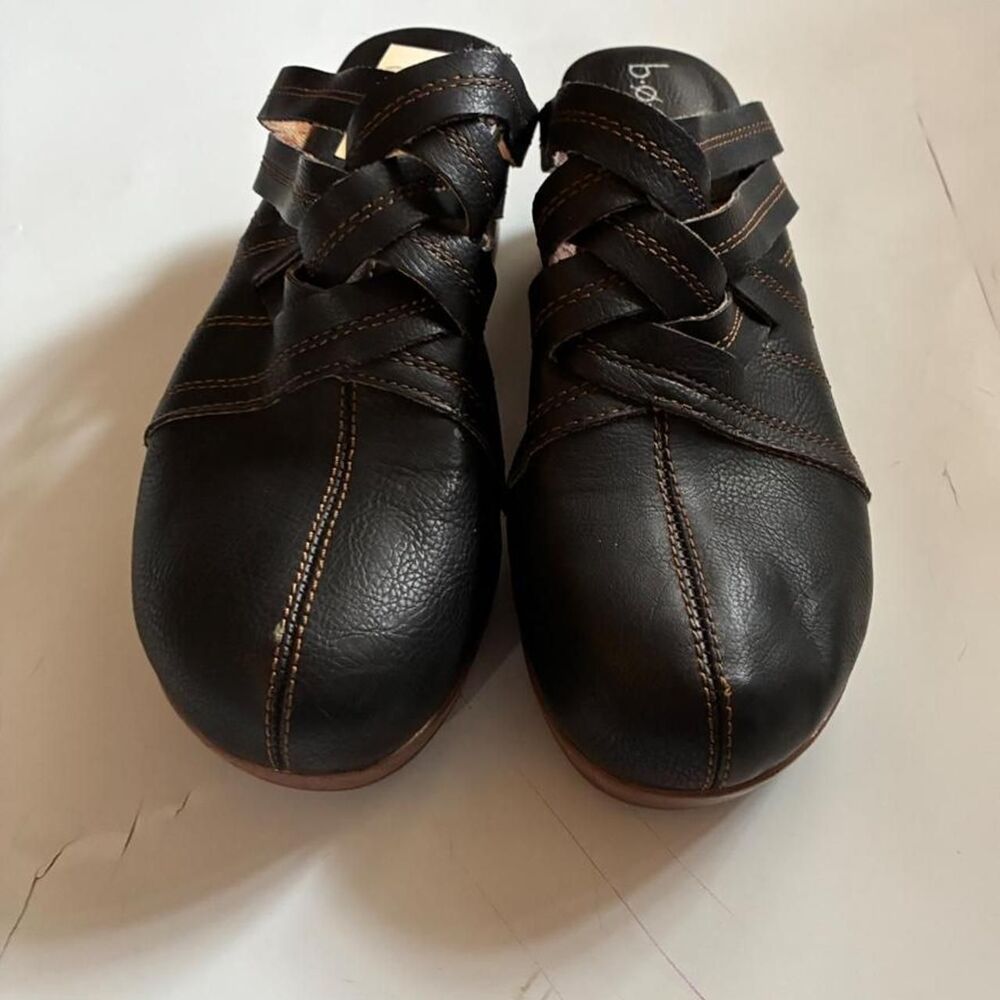 Boc Women's Brown and Black Clogs - Picture 2 of 8